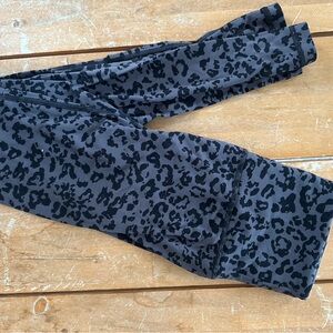 Super soft athleta XS cheetah leggings
